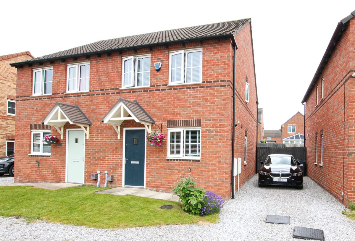 Sanderson Way, Swinton, Mexborough