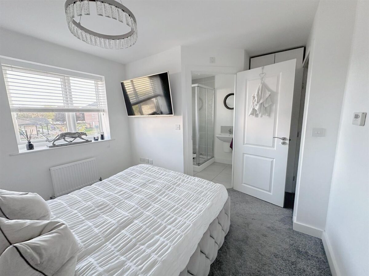 Chester Drive, Lakeside, Doncaster