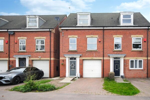 Fountains Close, Kirk Sandall, Doncaster