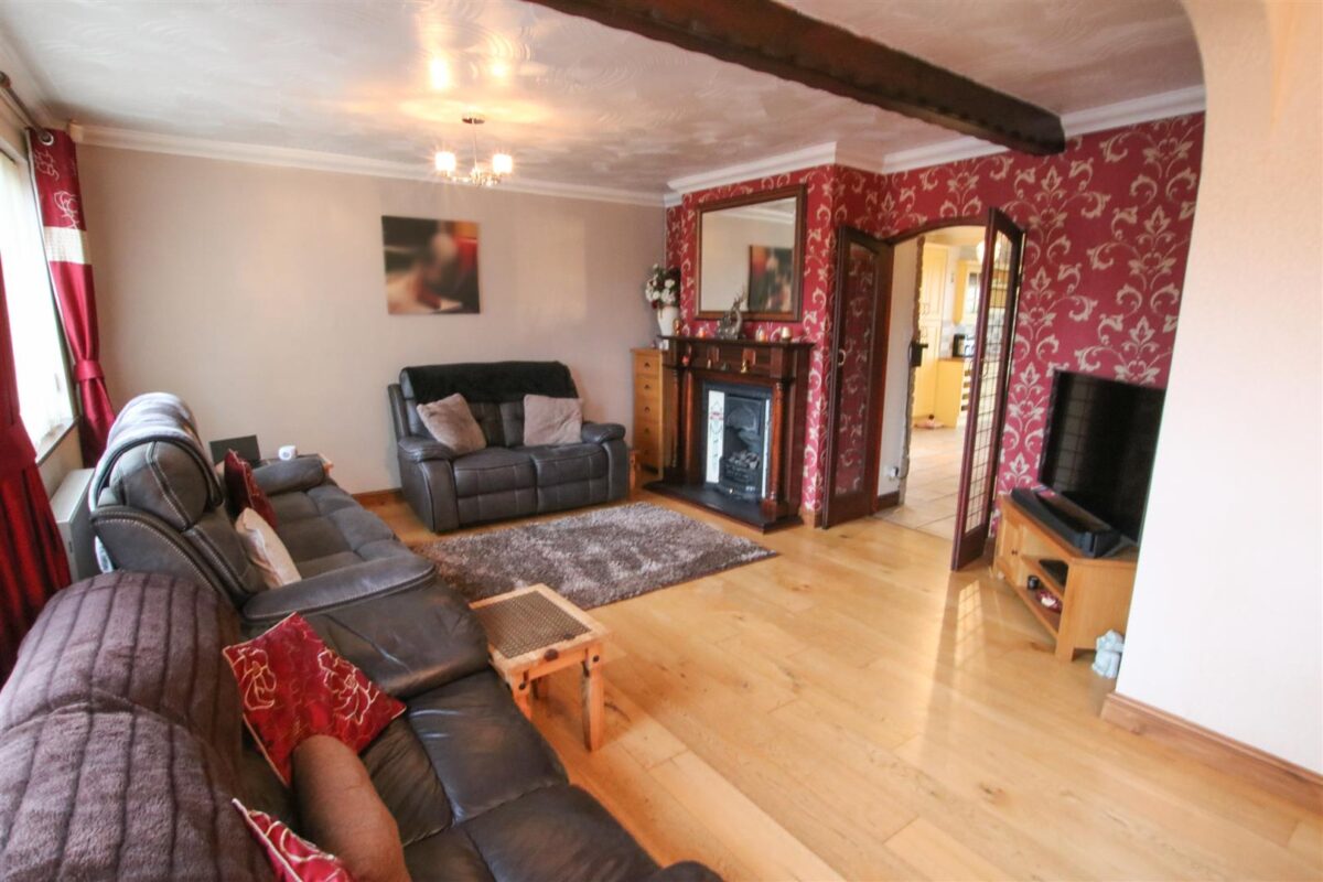 Doncaster Road, Hatfield, Doncaster