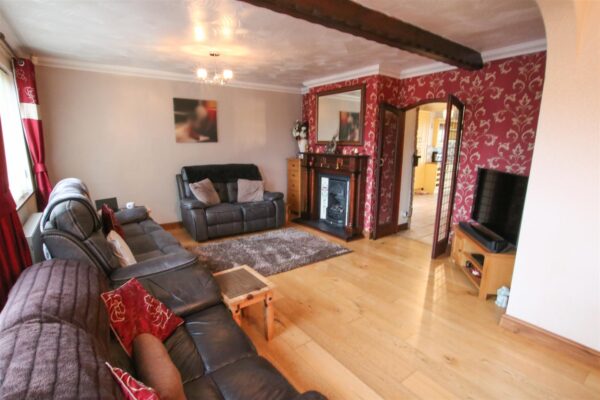 Doncaster Road, Hatfield, Doncaster