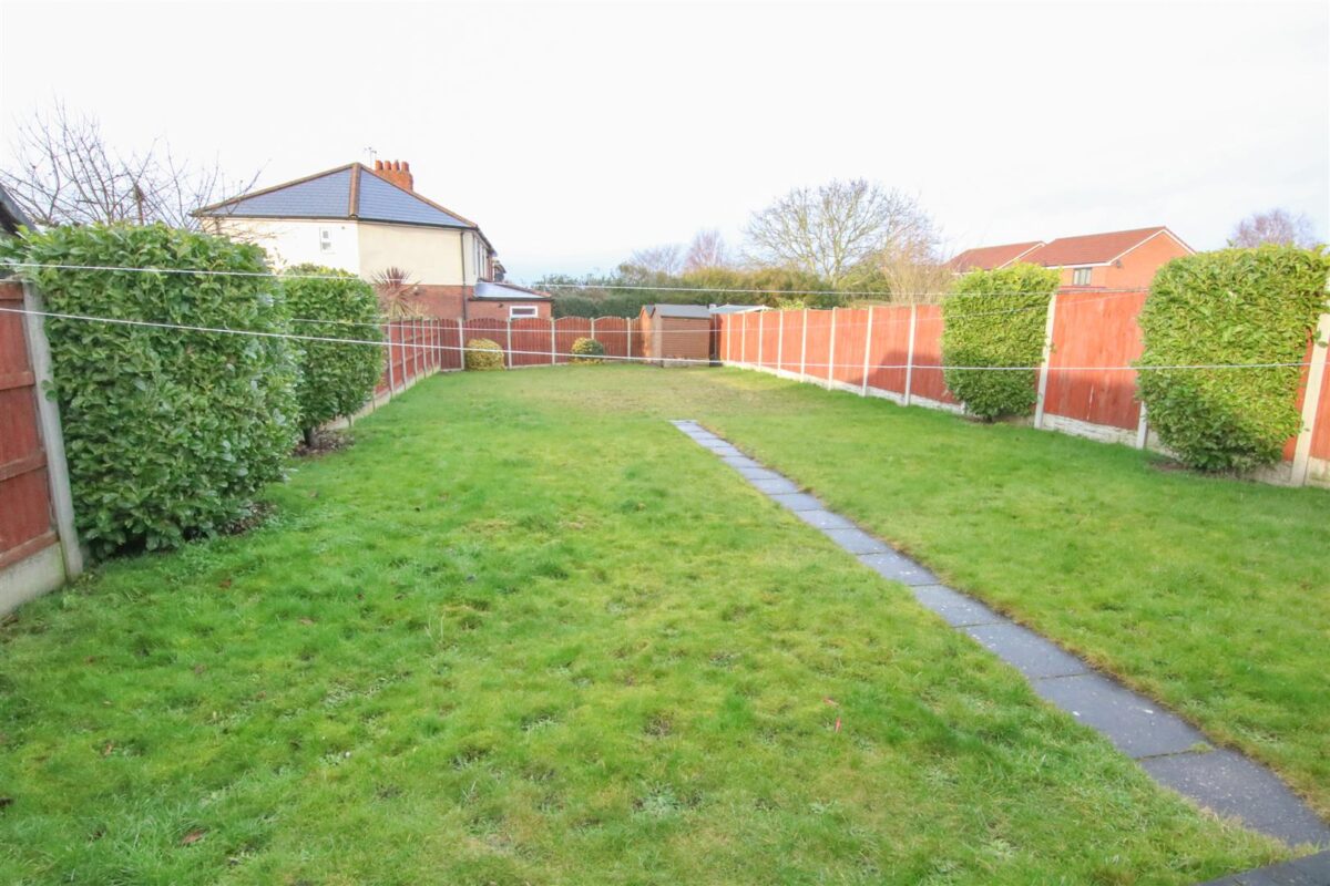 Doncaster Road, Hatfield, Doncaster