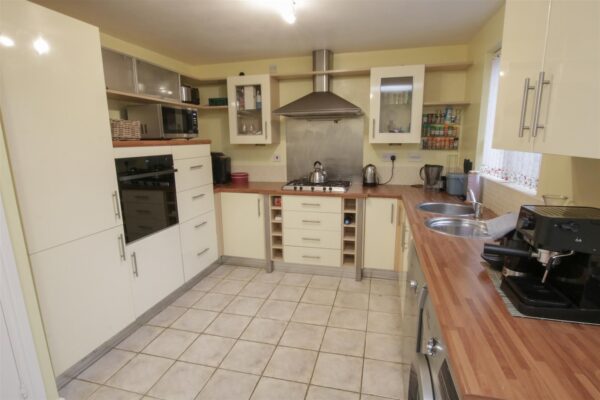 Brander Close, Balby, Doncaster