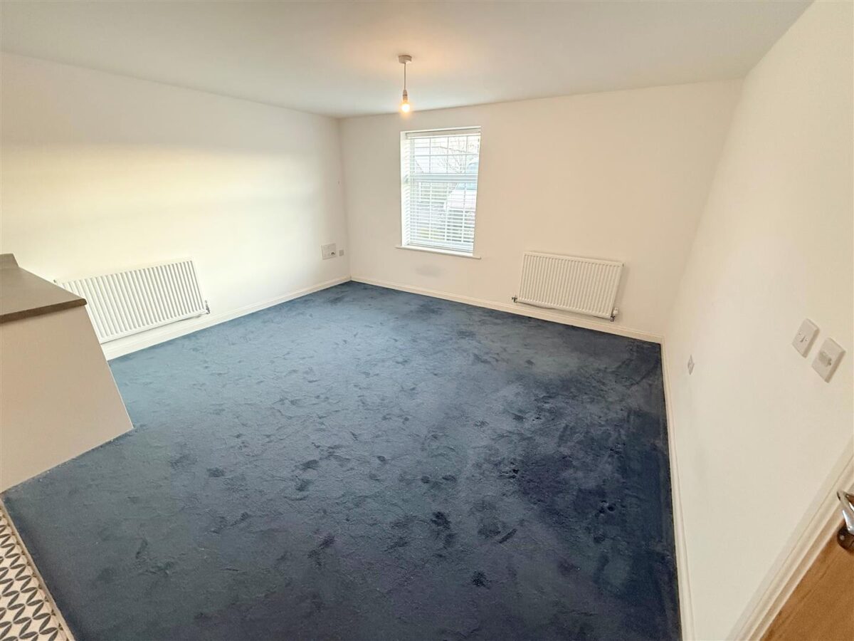 Rosso Close, Doncaster