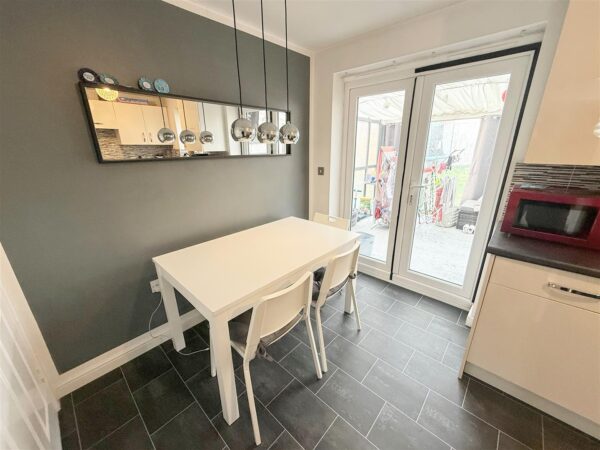 Thorncliffe Drive, Stainforth, Doncaster