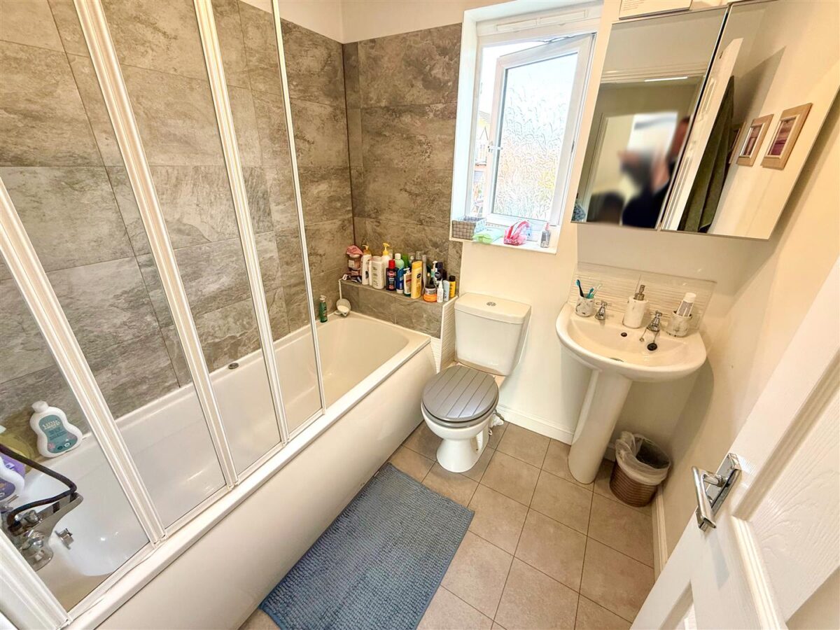 Thorncliffe Drive, Stainforth, Doncaster