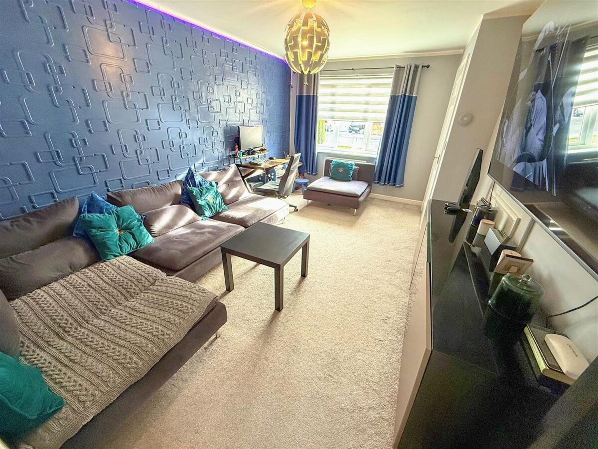 Thorncliffe Drive, Stainforth, Doncaster