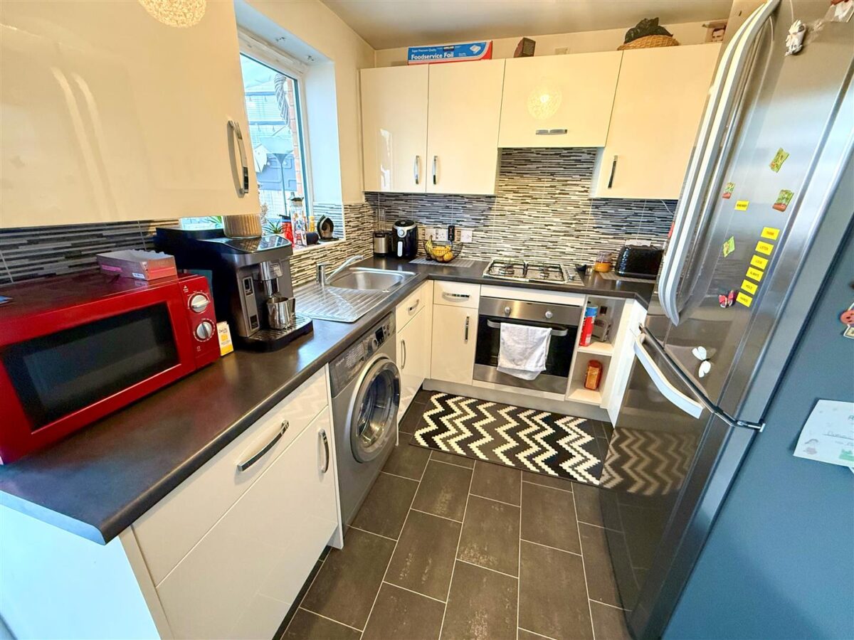 Thorncliffe Drive, Stainforth, Doncaster