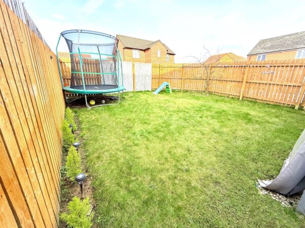 Thorncliffe Drive, Stainforth, Doncaster