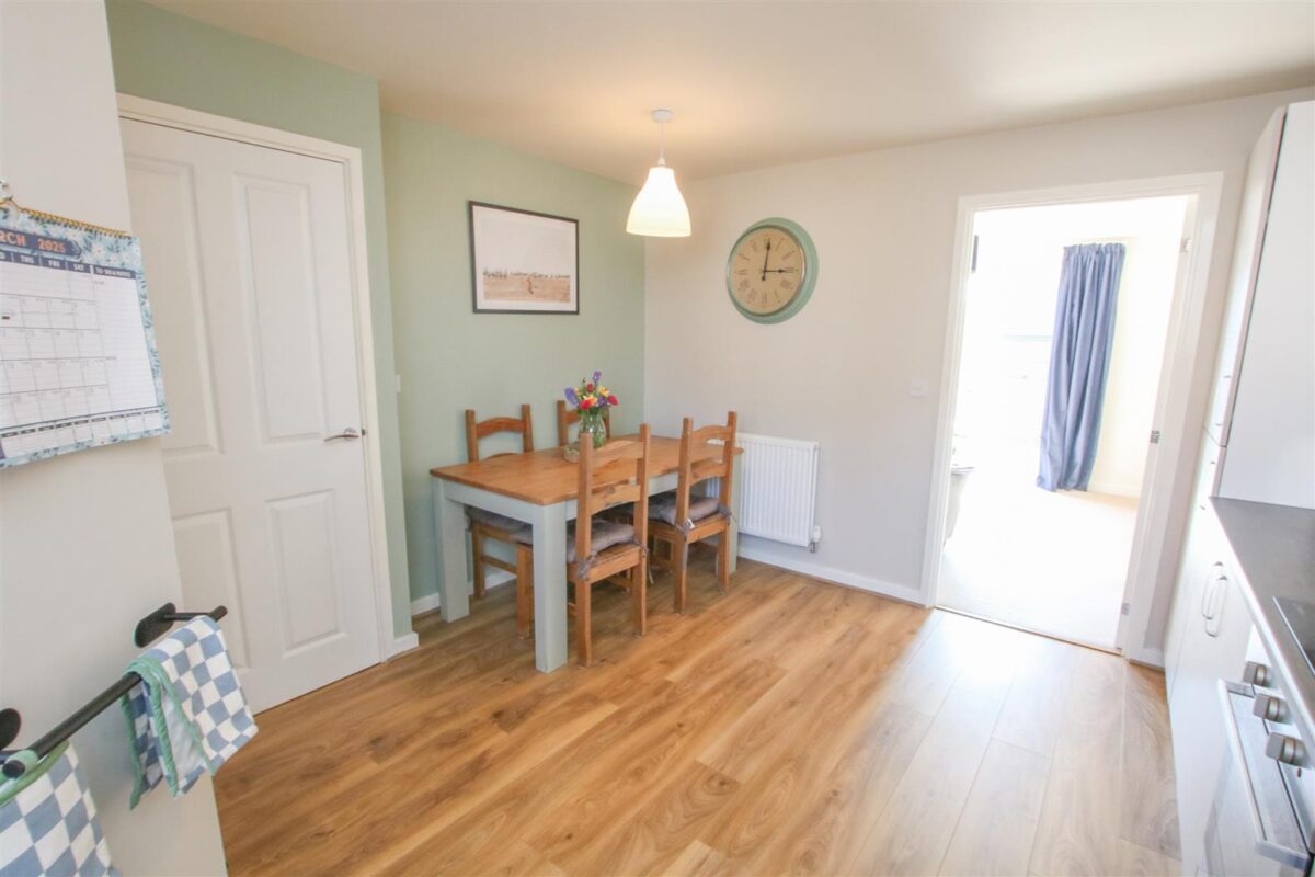 Creek Drive, Woodlands, Doncaster