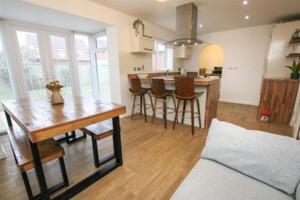 Athelstane Crescent, Edenthorpe, Doncaster