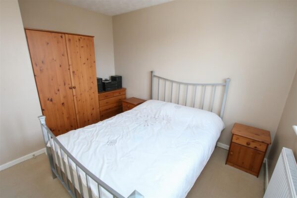 Thorpehall Road, Edenthorpe, Doncaster