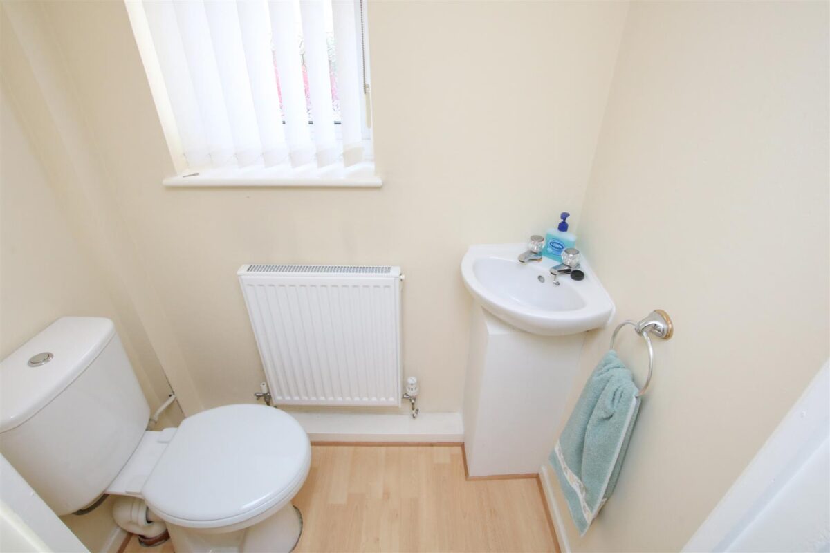 Thorpehall Road, Edenthorpe, Doncaster