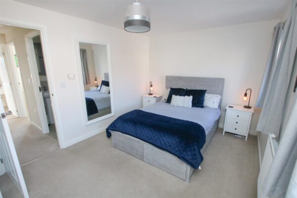Creek Drive, Woodlands, Doncaster