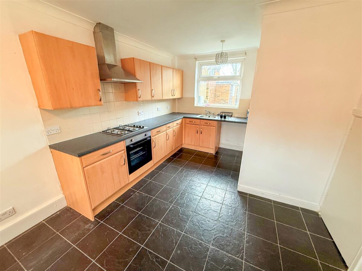 North Square, Edlington, Doncaster