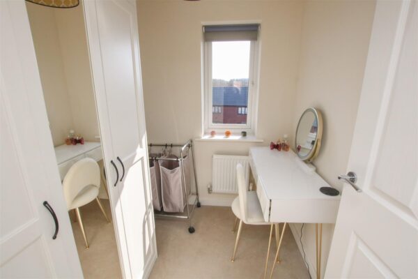 Creek Drive, Woodlands, Doncaster