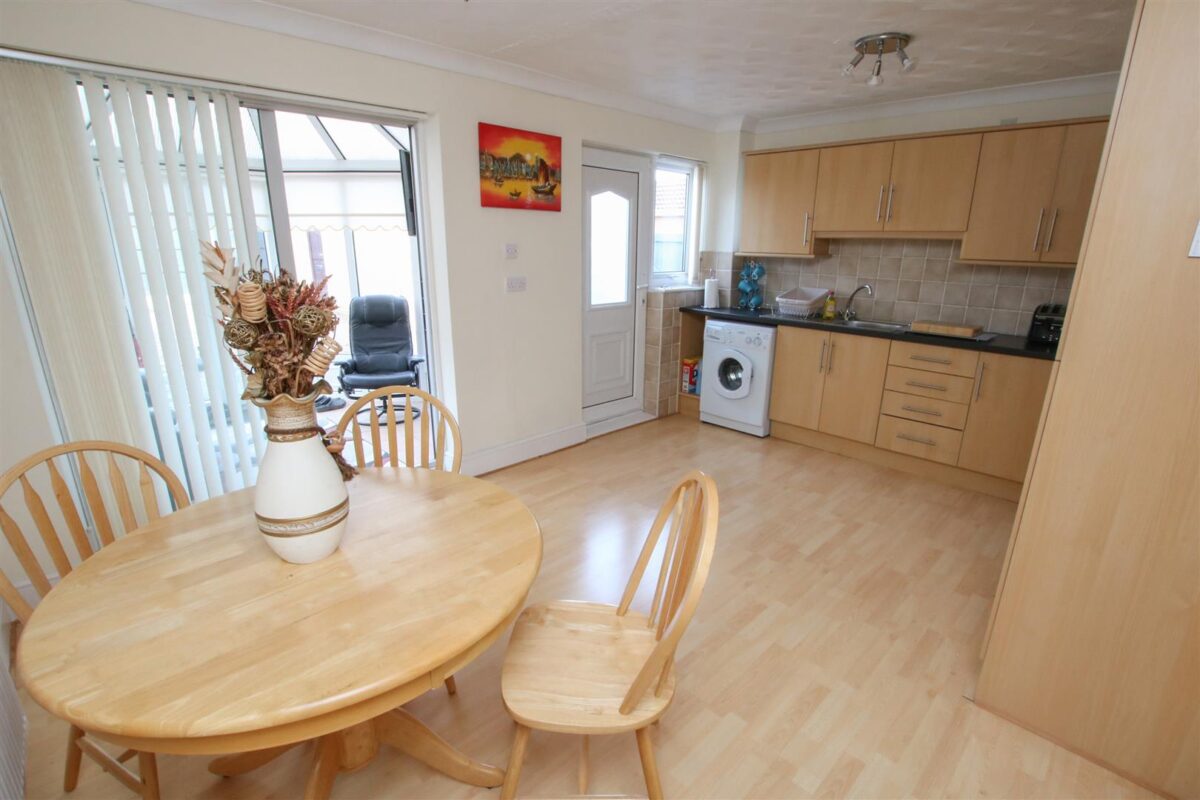 Thorpehall Road, Edenthorpe, Doncaster
