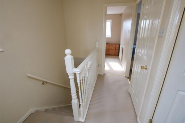 Thorpehall Road, Edenthorpe, Doncaster