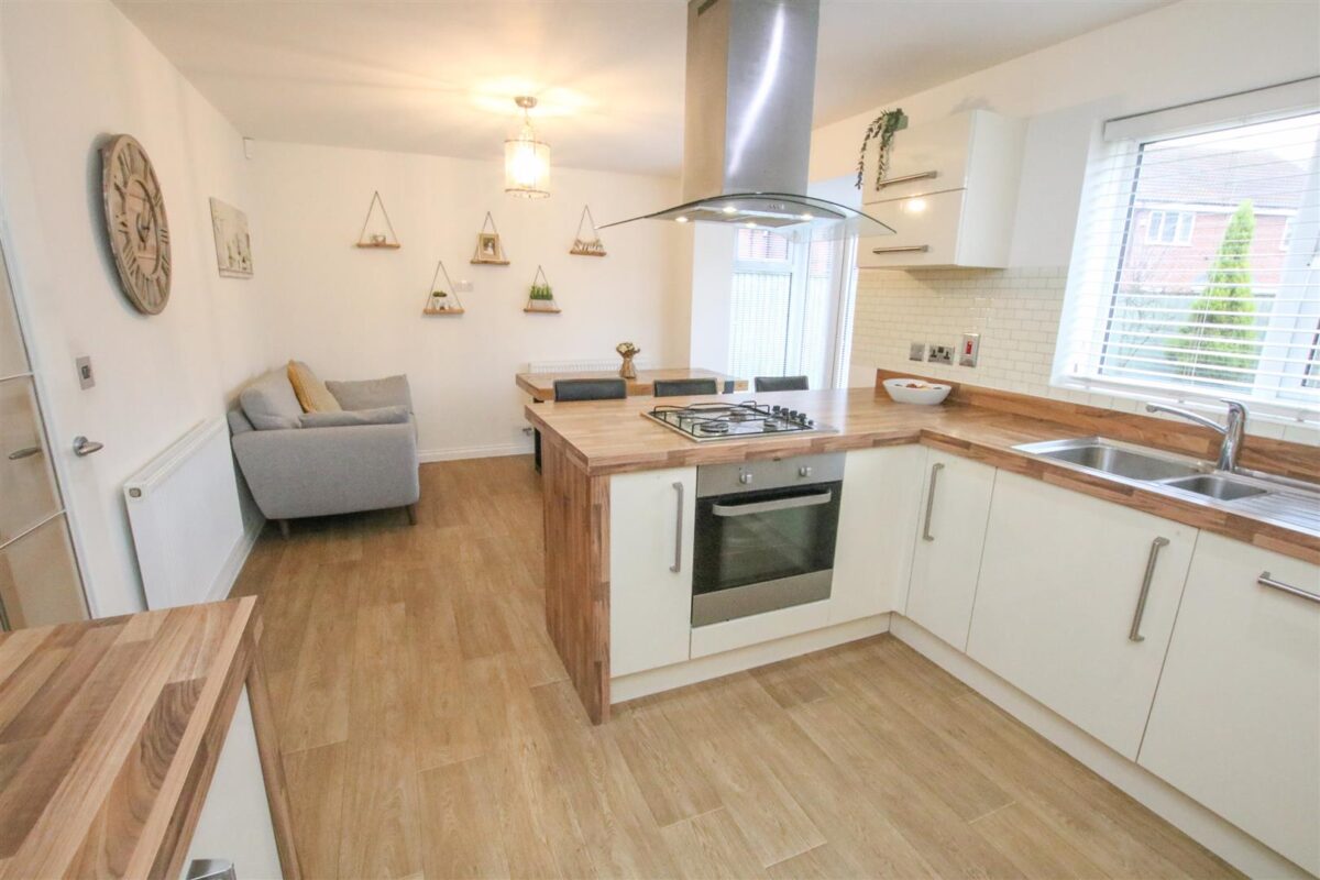 Athelstane Crescent, Edenthorpe, Doncaster