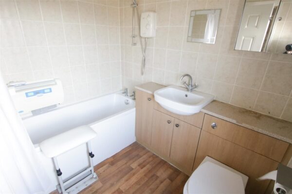 East Avenue, Woodlands, Doncaster