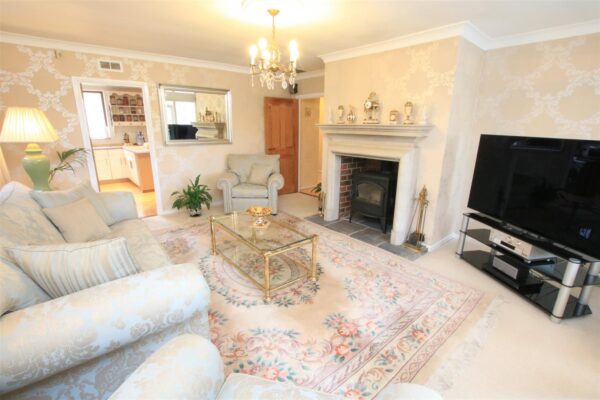 Rose Hill Rise, Bessacarr, Doncaster