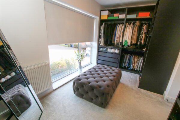 Winscar Road, Lakeside, Doncaster