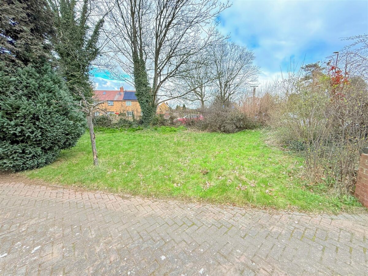 Thorne Road, Edenthorpe, Doncaster