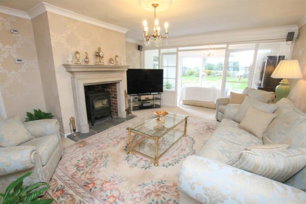 Rose Hill Rise, Bessacarr, Doncaster