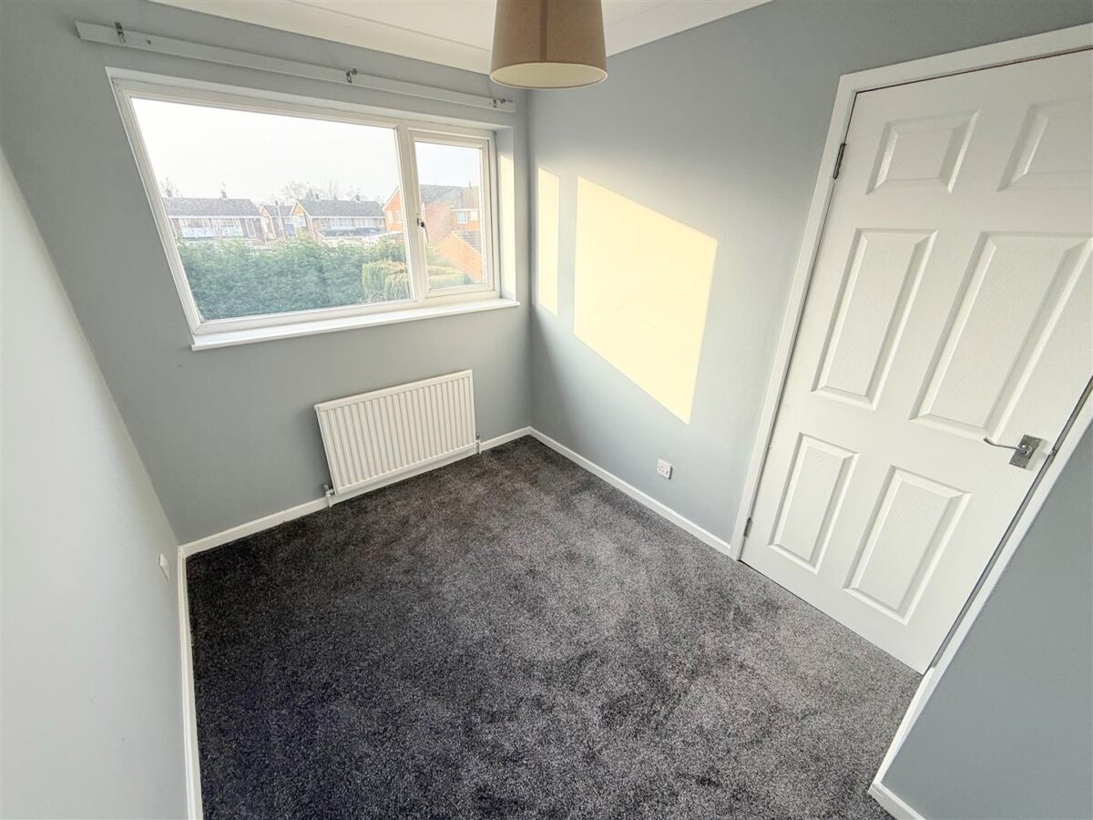 Milcroft Crescent, Hatfield, Doncaster