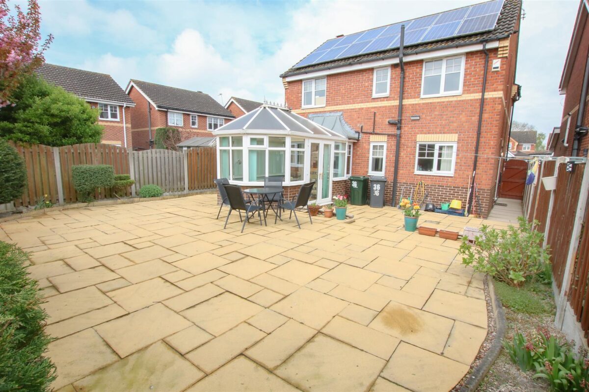 Westminster Drive, Dunsville, Doncaster