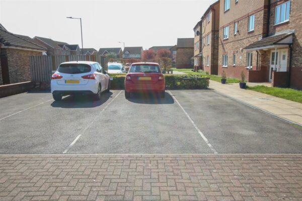 Lakeside Boulevard, Doncaster