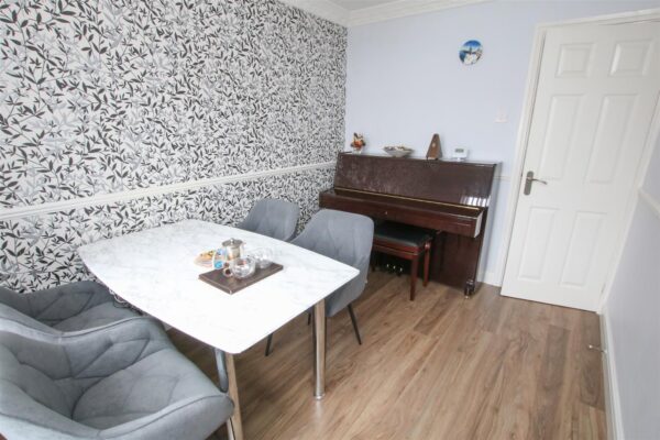 Westminster Drive, Dunsville, Doncaster