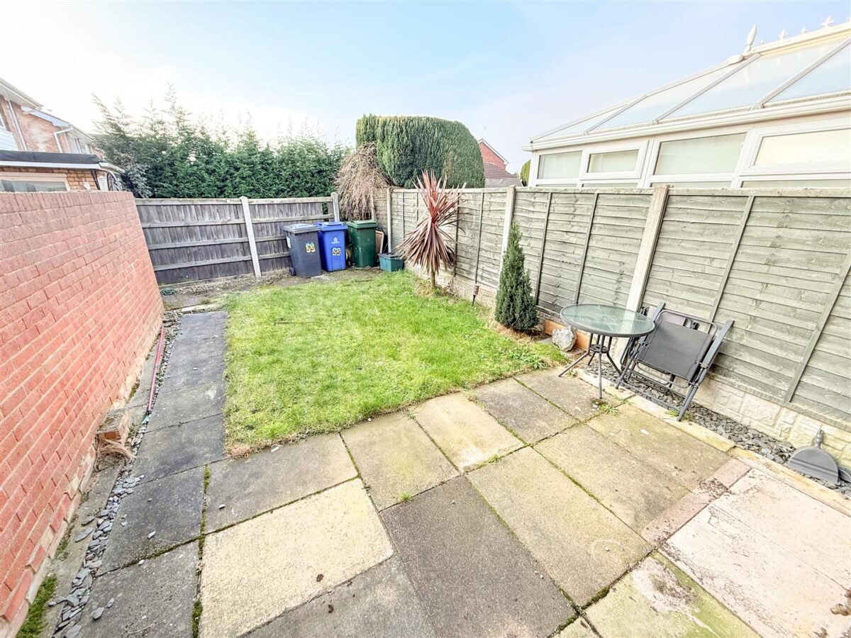Milcroft Crescent, Hatfield, Doncaster