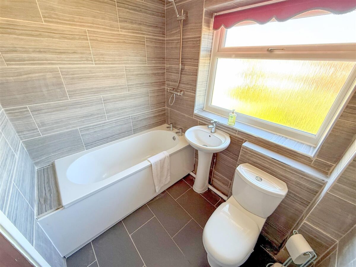 Stirling Avenue, Bawtry, Doncaster