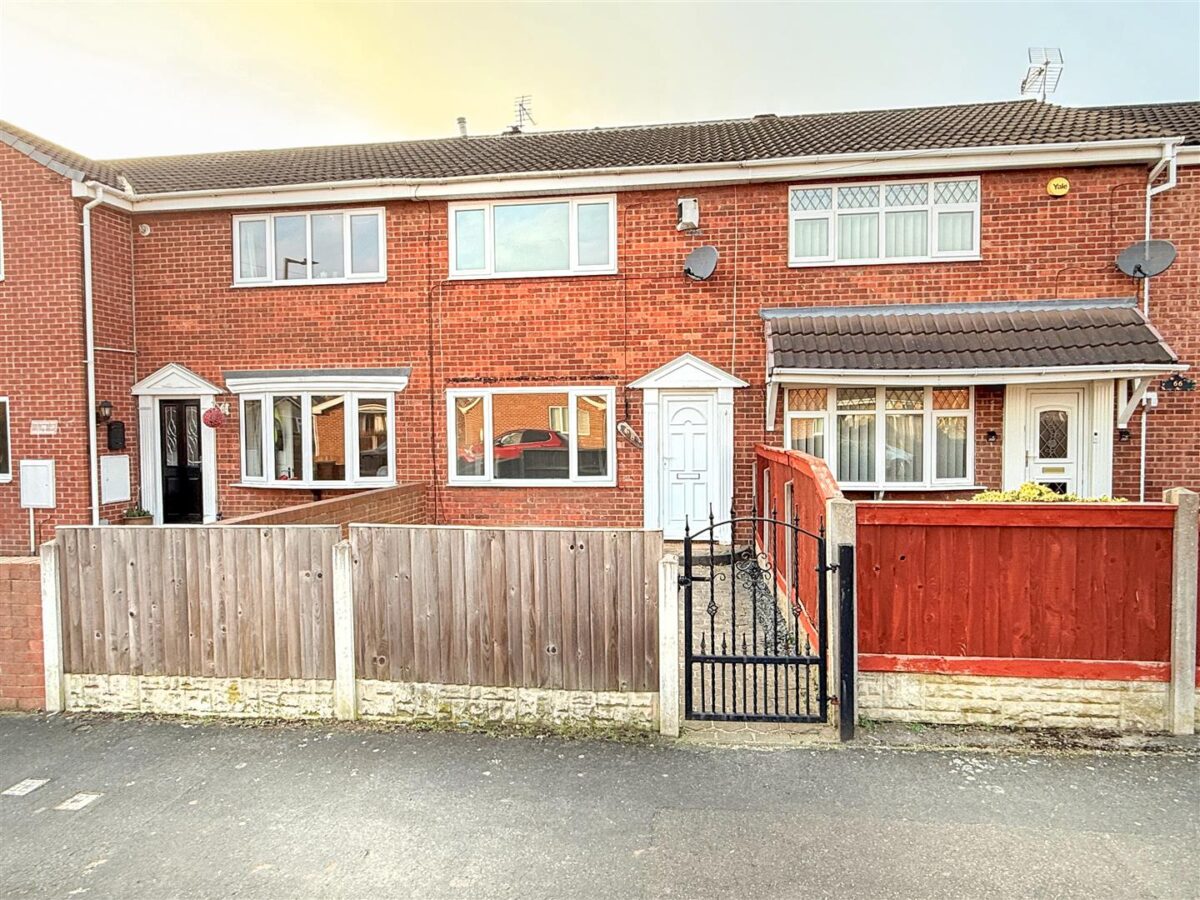 Milcroft Crescent, Hatfield, Doncaster