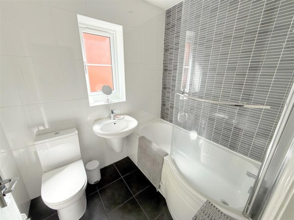 The Warren, Rossington, Doncaster