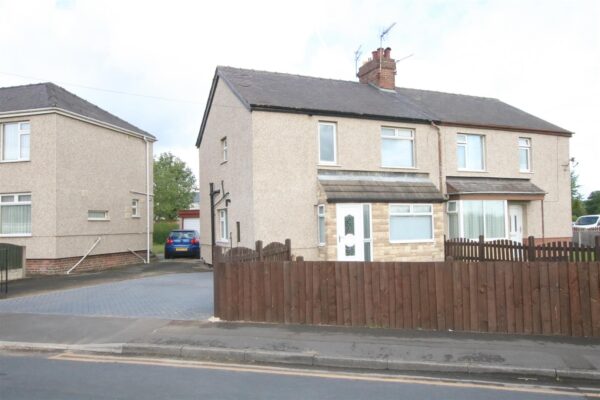 Doncaster Lane, Woodlands, Doncaster