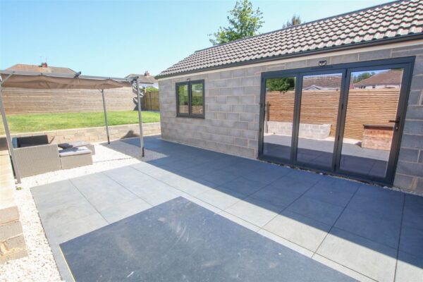 Rowena Avenue, Edenthorpe, Doncaster