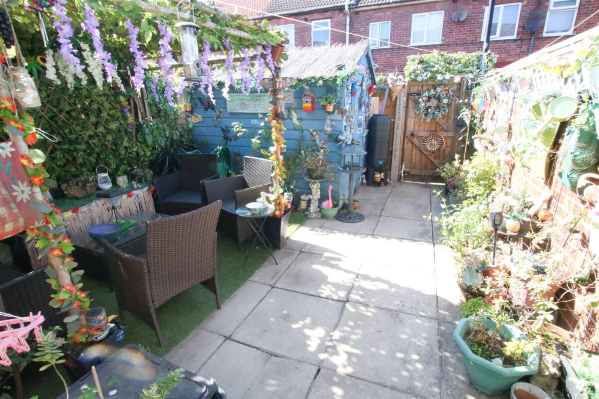 Grove Avenue, Doncaster