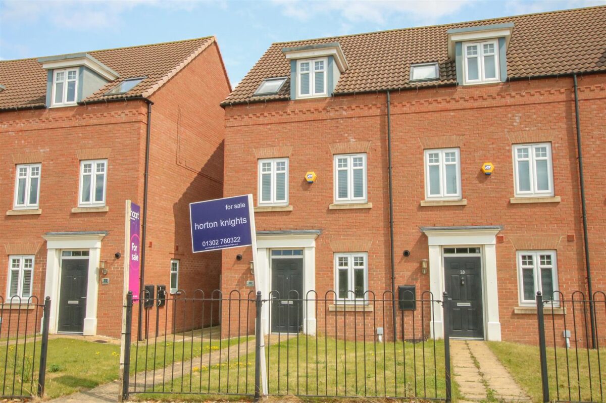 Gliwice Way, Lakeside, Doncaster