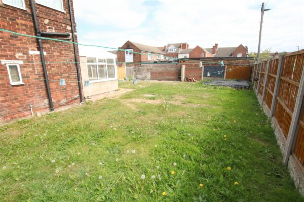 Lauder Road, Bentley, Doncaster
