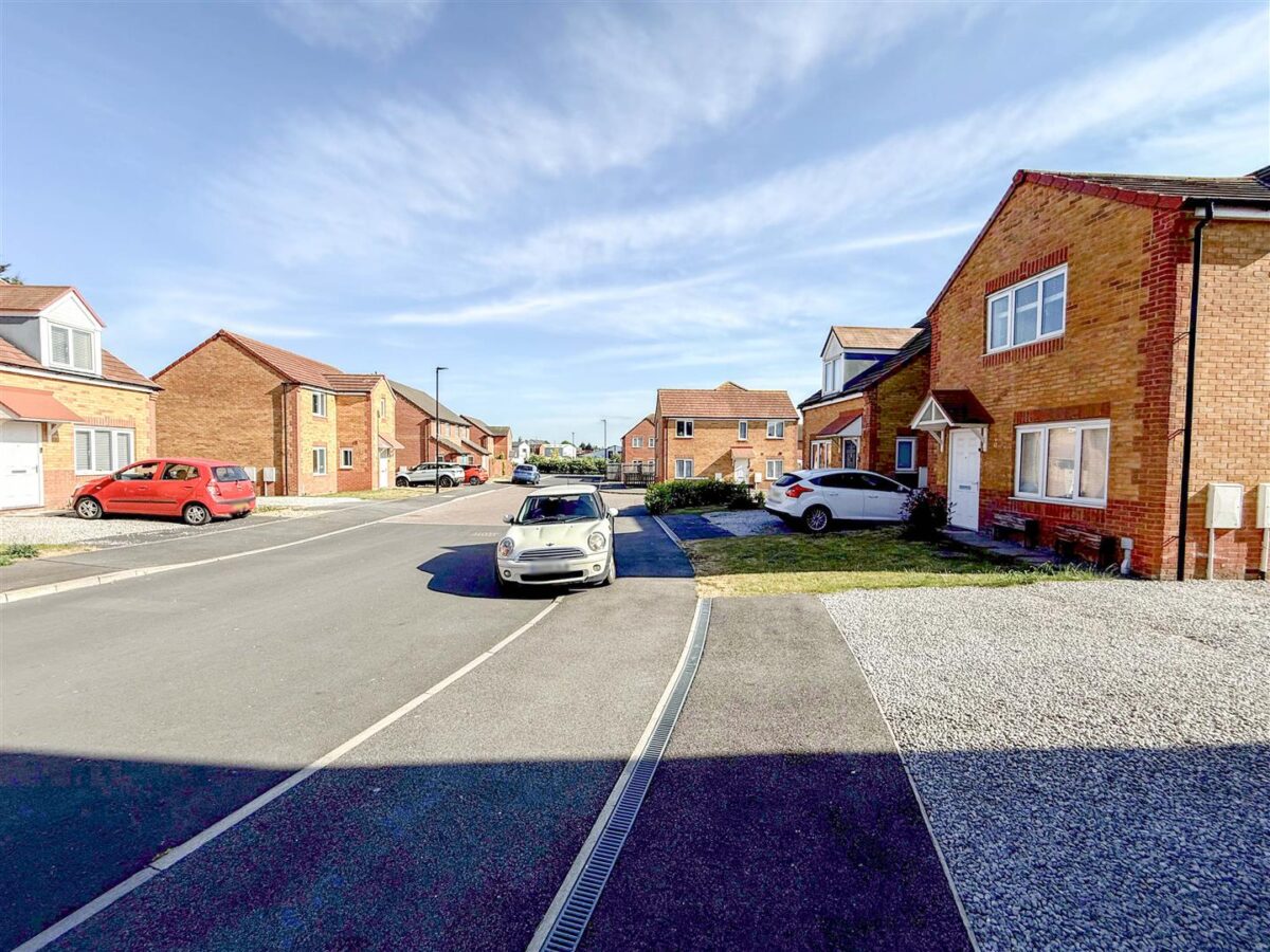 Sharleston Drive, Stainforth, Doncaster