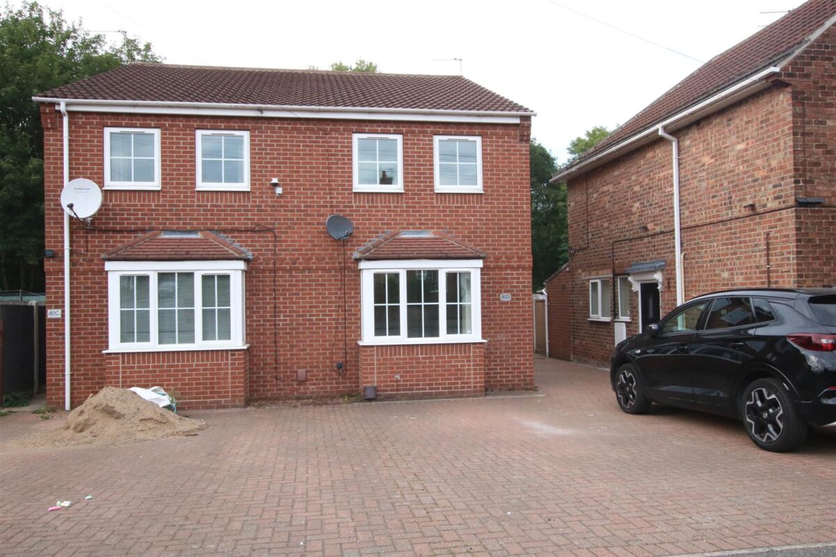 Mansfield Crescent, Armthorpe, Doncaster