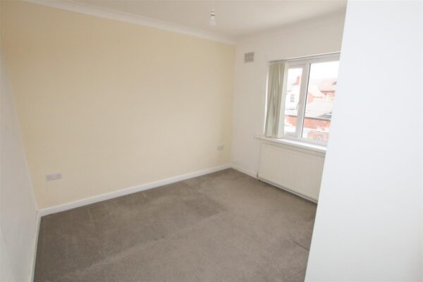 Lauder Road, Bentley, Doncaster