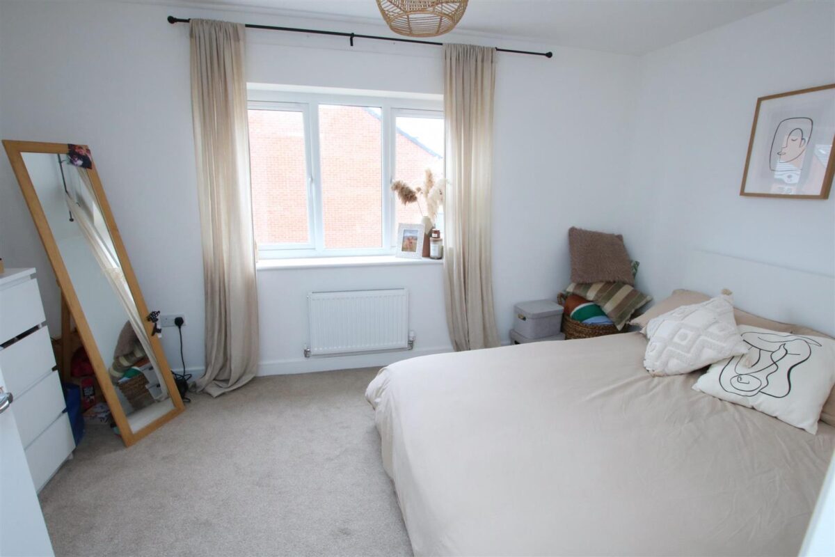 Gosford Road, Wheatley