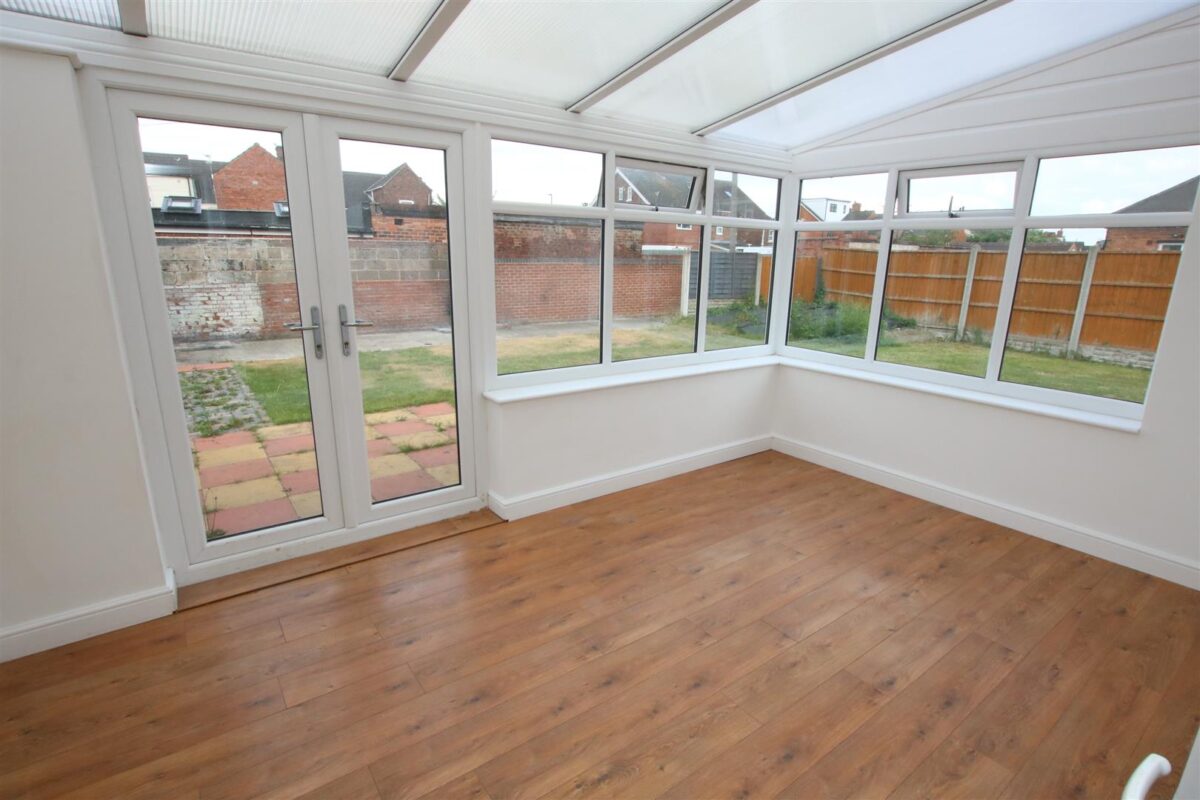 Lauder Road, Bentley, Doncaster