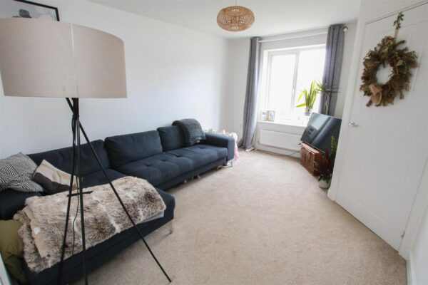 Gosford Road, Wheatley
