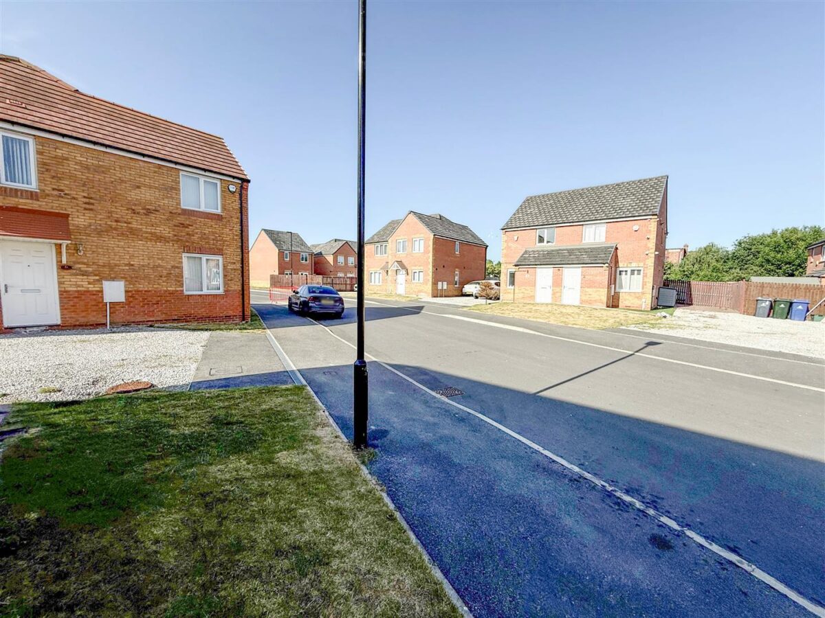 Sharleston Drive, Stainforth, Doncaster