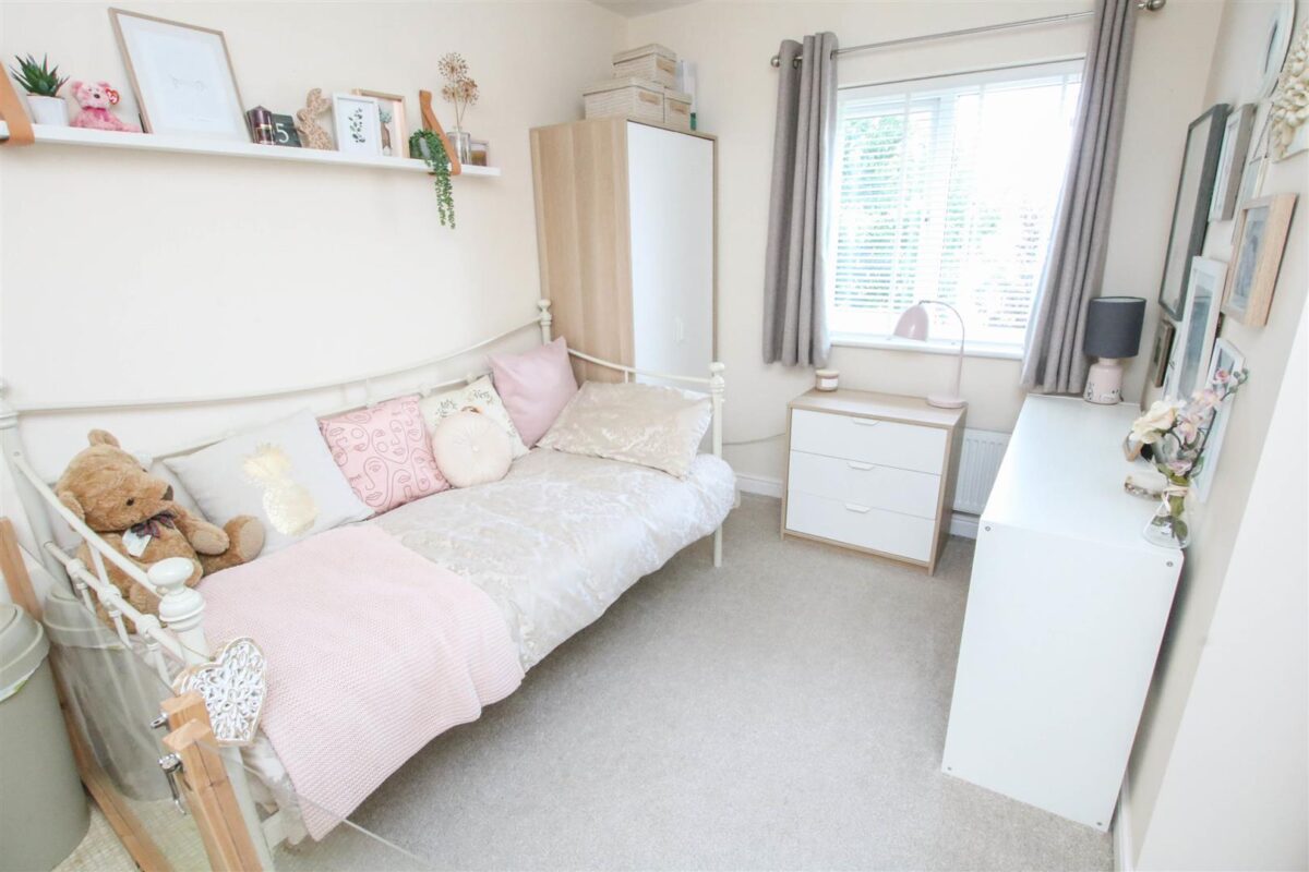 Aidans Close, Doncaster