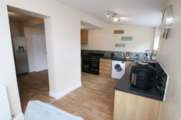 Hartland Crescent, Edenthorpe, Doncaster